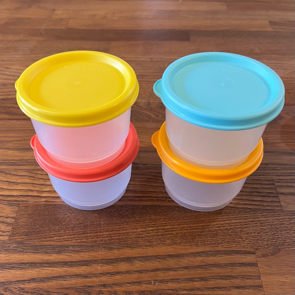 NEW Tupperware, four piece snack cups